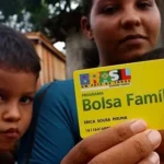 Bolsa Familia y Auxilio Brasil: Diferencias y Similitudes en el Combate a la Pobreza